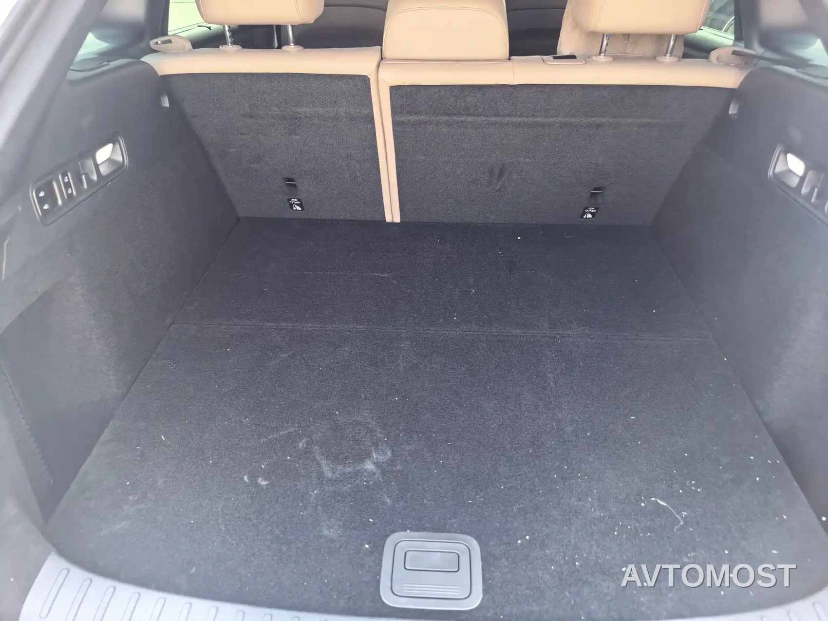 Li Auto i6 2025 2WD Base Model — фото 10