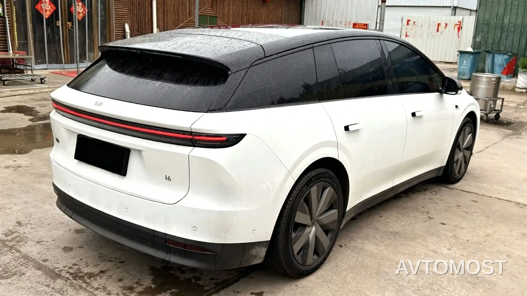 Li Auto i6 2025 2WD Base Model — фото 16