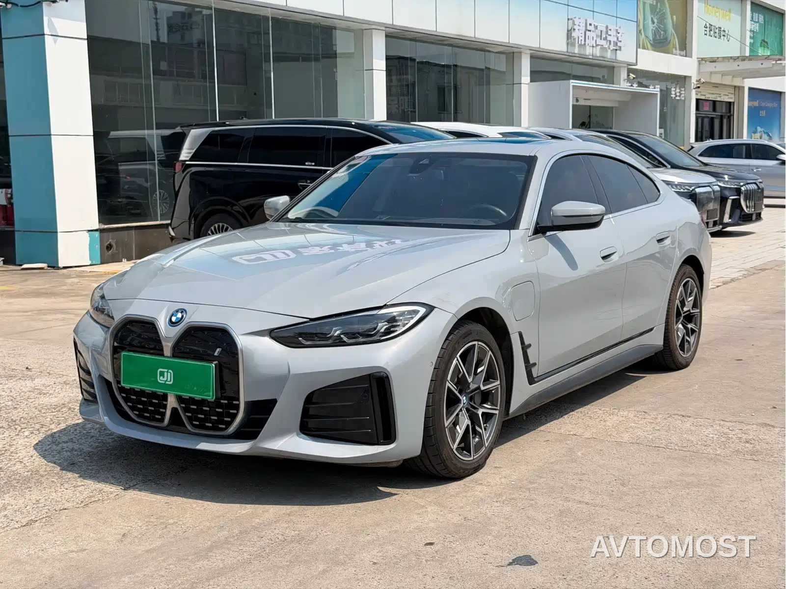 BMW i4 2023 eDrive40 — фото 1