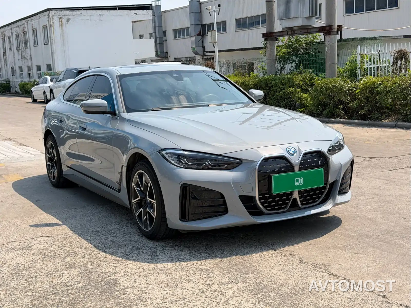 BMW i4 2023 eDrive40 — фото 3