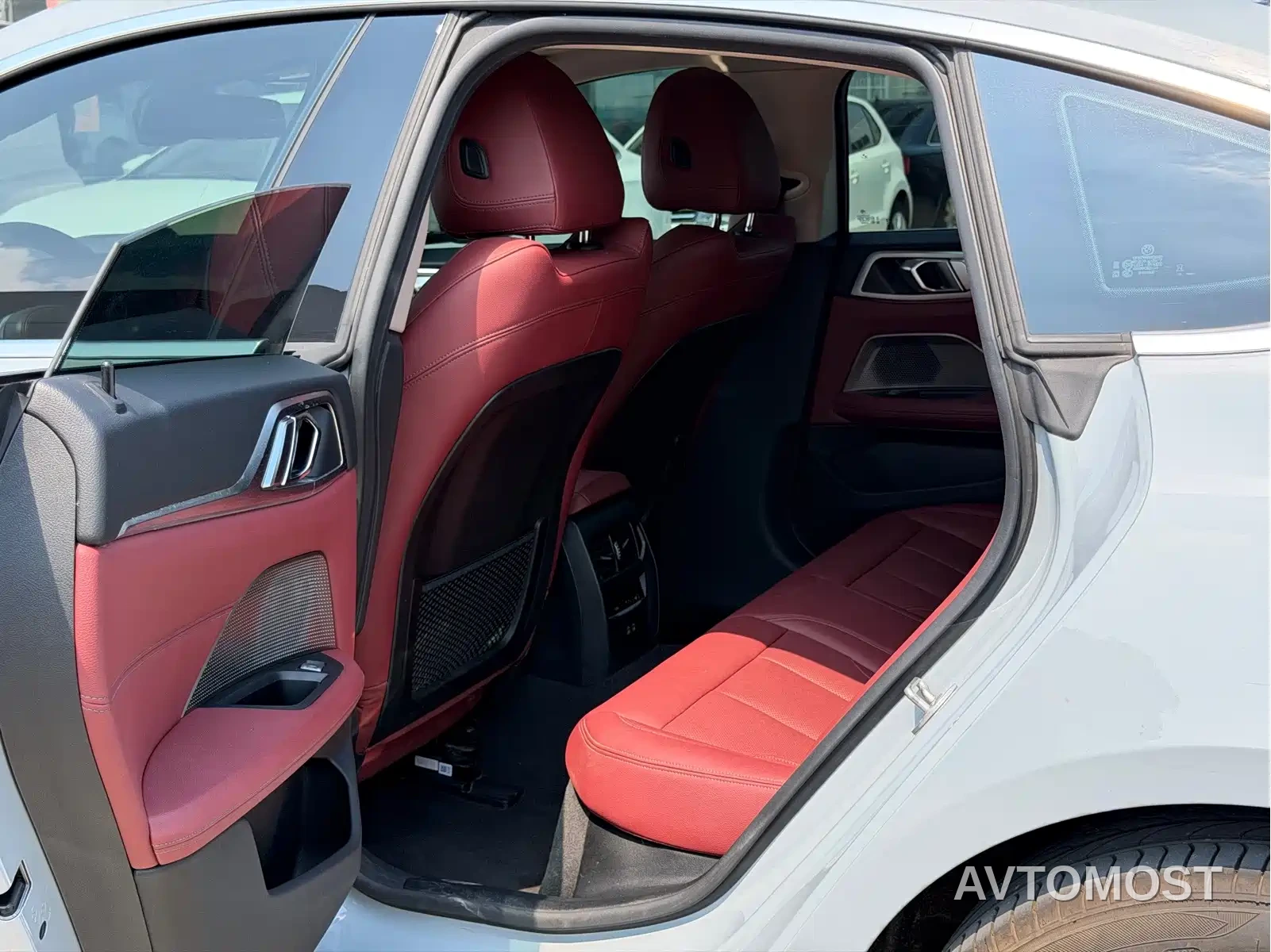 BMW i4 2023 eDrive40 — фото 6