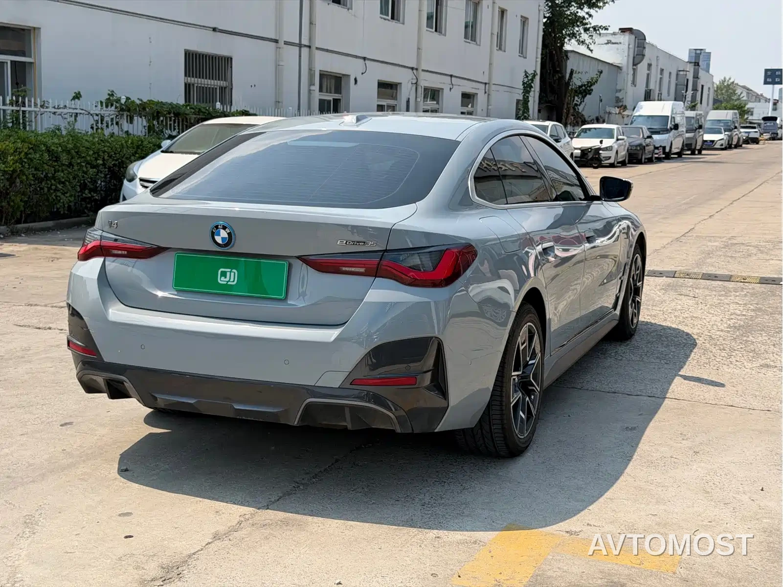 BMW i4 2023 eDrive40 — фото 15