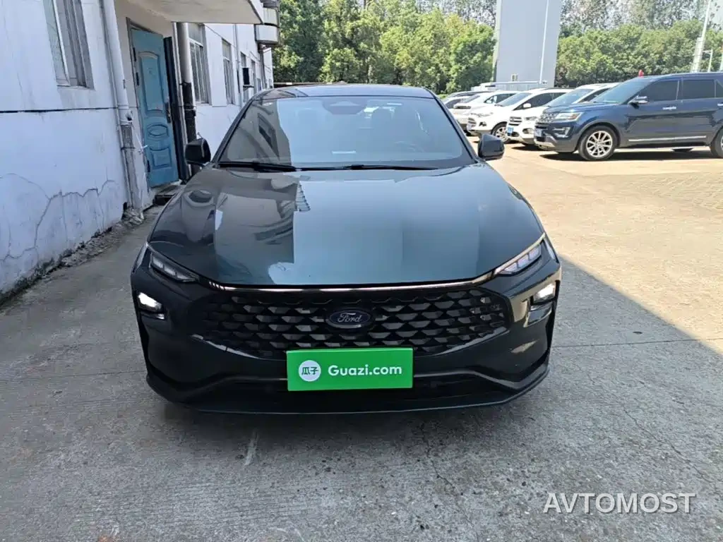 Ford Mondeo 2023 1.5T E-Hybrid ST-Line — фото 2