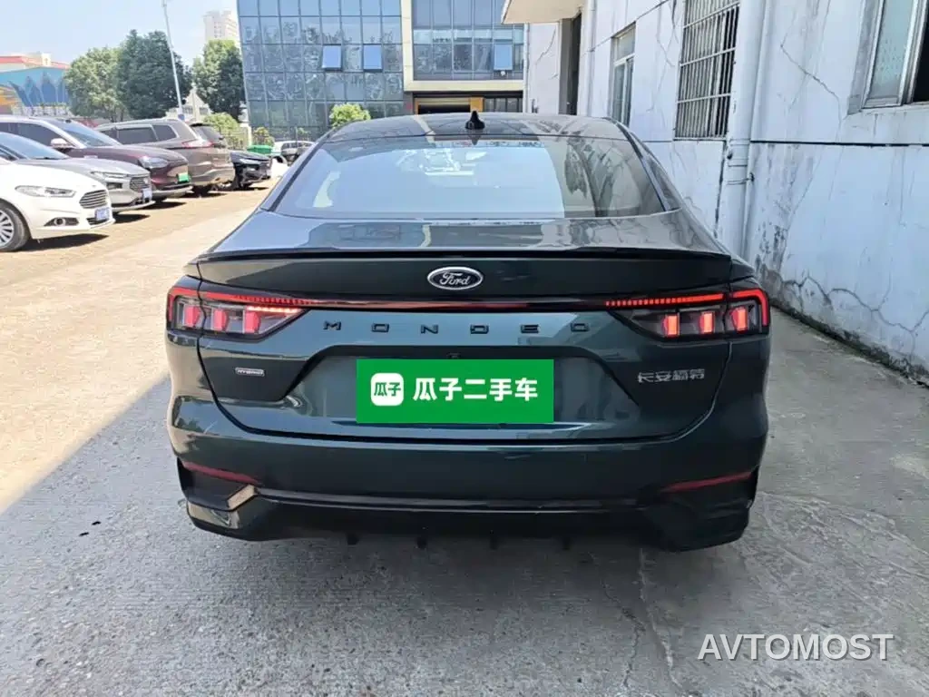Ford Mondeo 2023 1.5T E-Hybrid ST-Line — фото 5