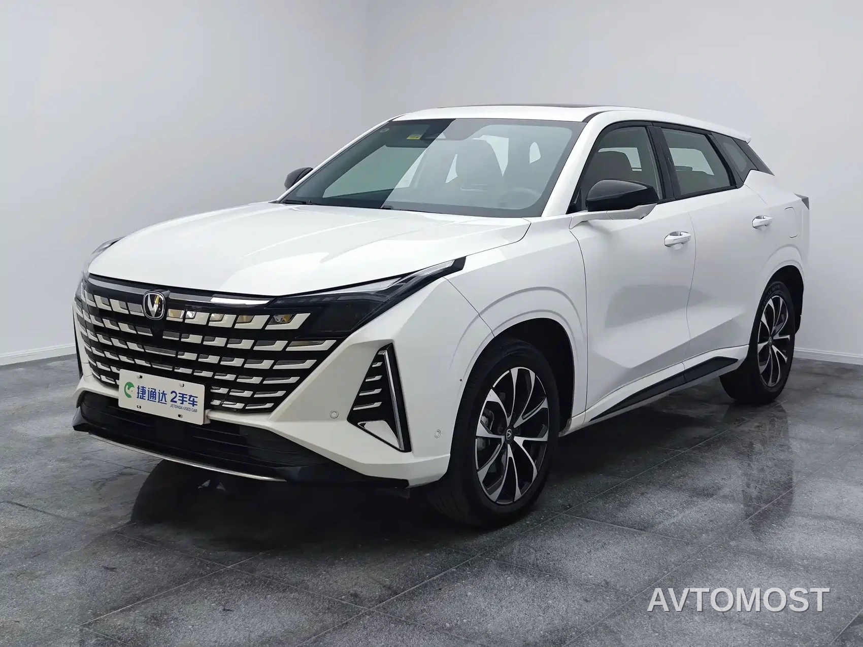 Changan UNI-Z New Energy 2024 Blue Whale Smart Electric iDD 125km Excellence Model — фото 1