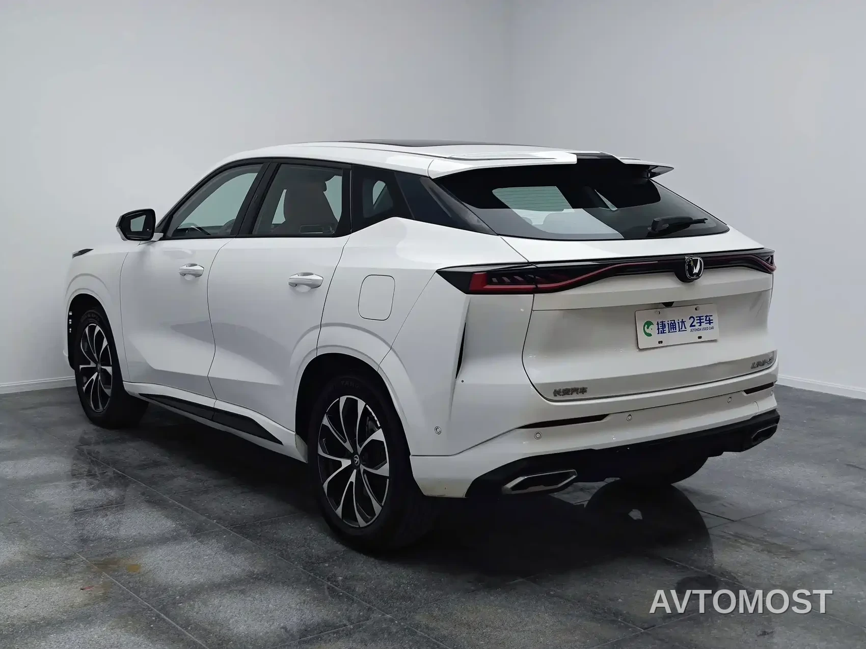Changan UNI-Z New Energy 2024 Blue Whale Smart Electric iDD 125km Excellence Model — фото 5