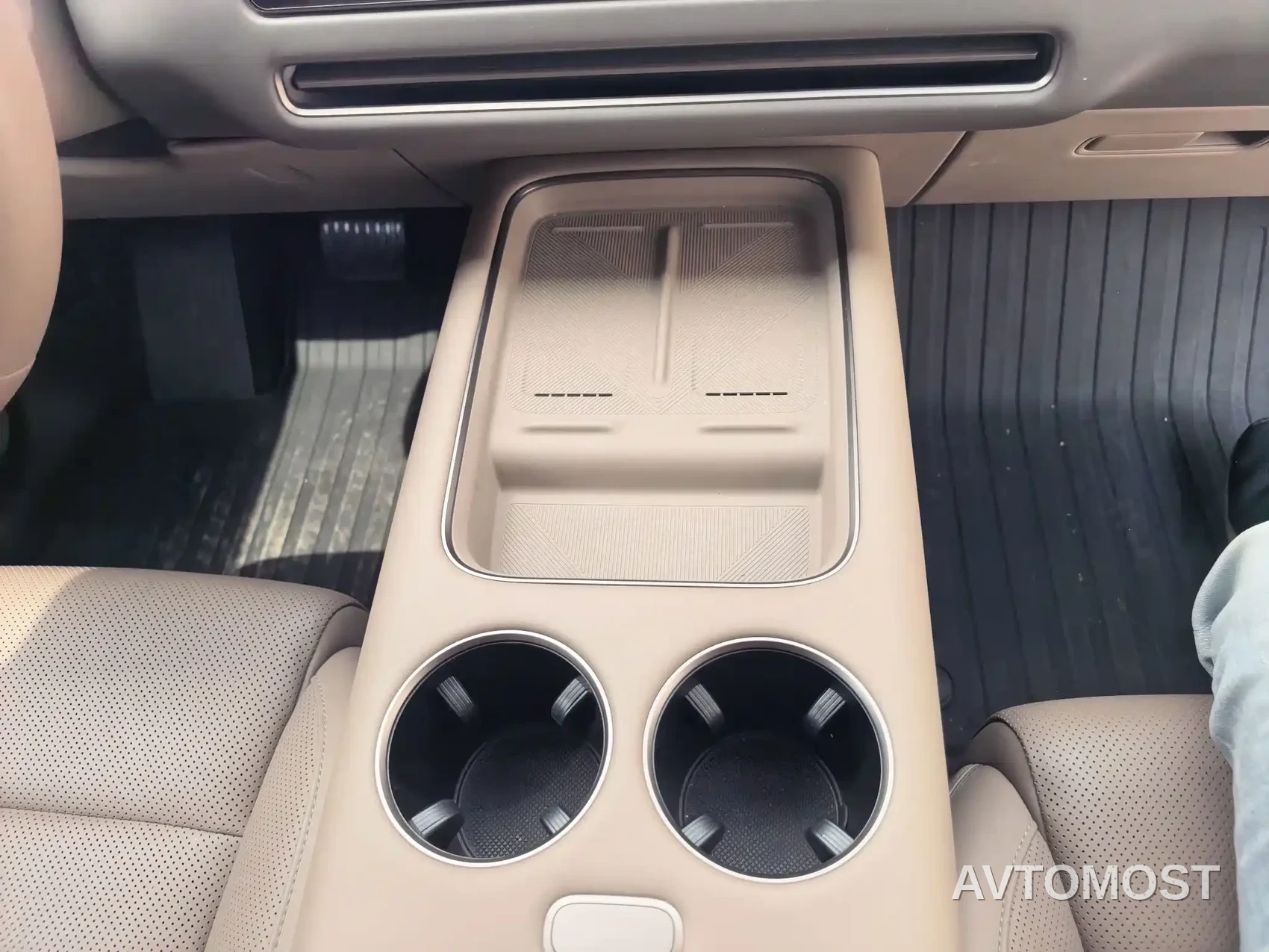 Li i8 2025 Standard Edition — фото 14