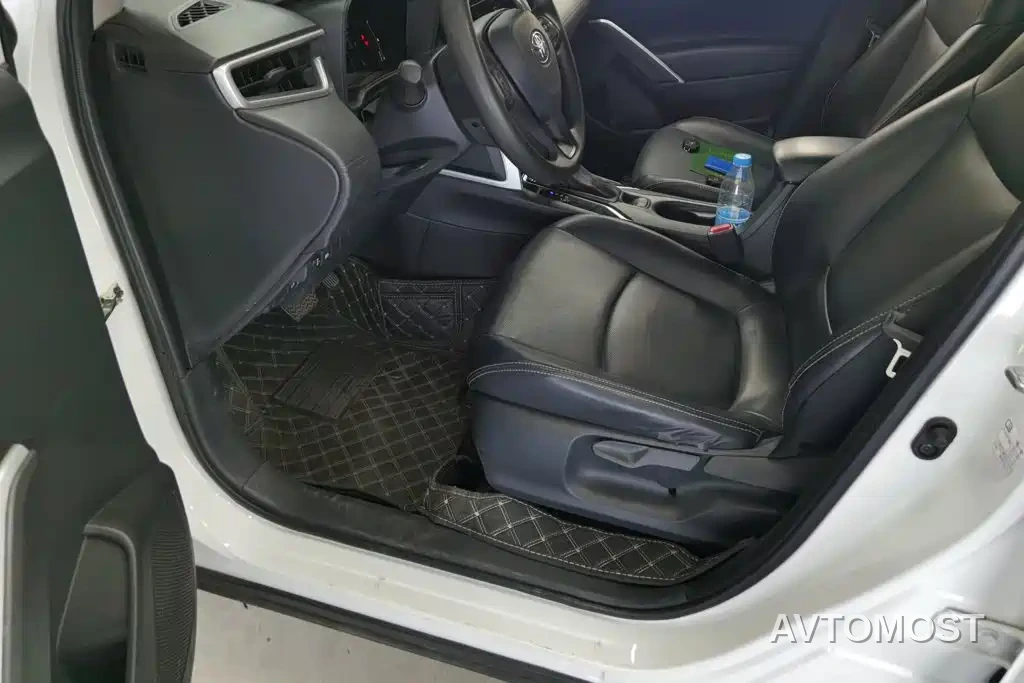 Toyota Corolla Cross 2024 2.0L Smart Hybrid Dual Engine Pioneer Edition — фото 9