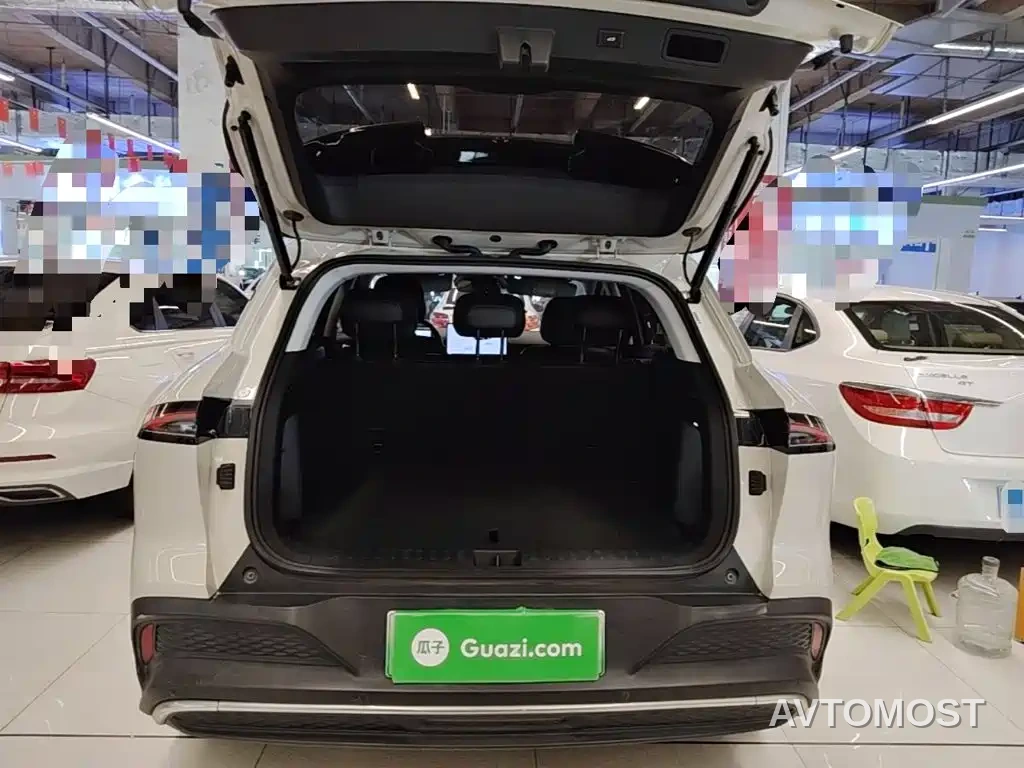 Baojun Yunhai 2024 140km Plug-in Hybrid — фото 18