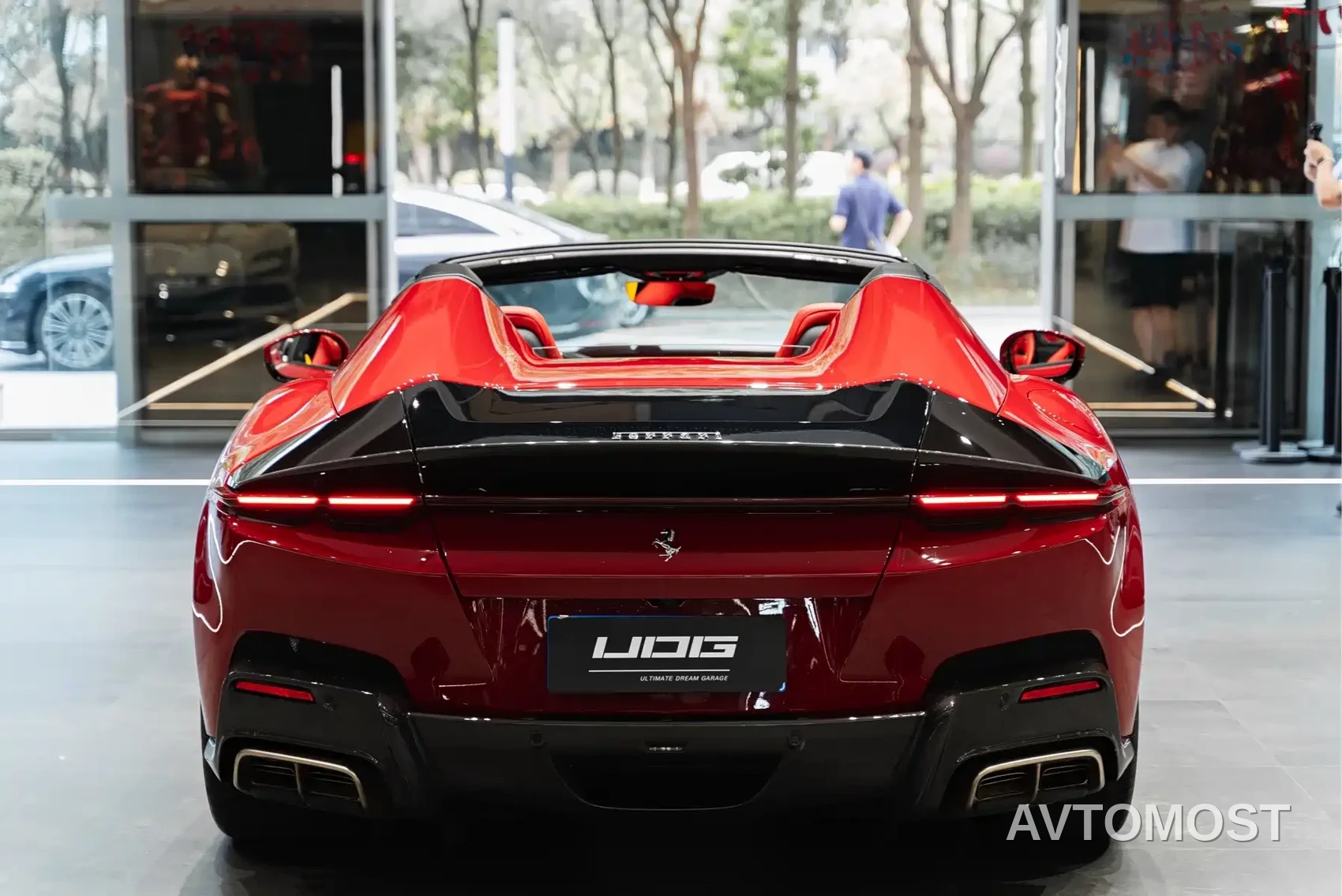 Ferrari 12Cilindri 2024 6.5L Spider — фото 6
