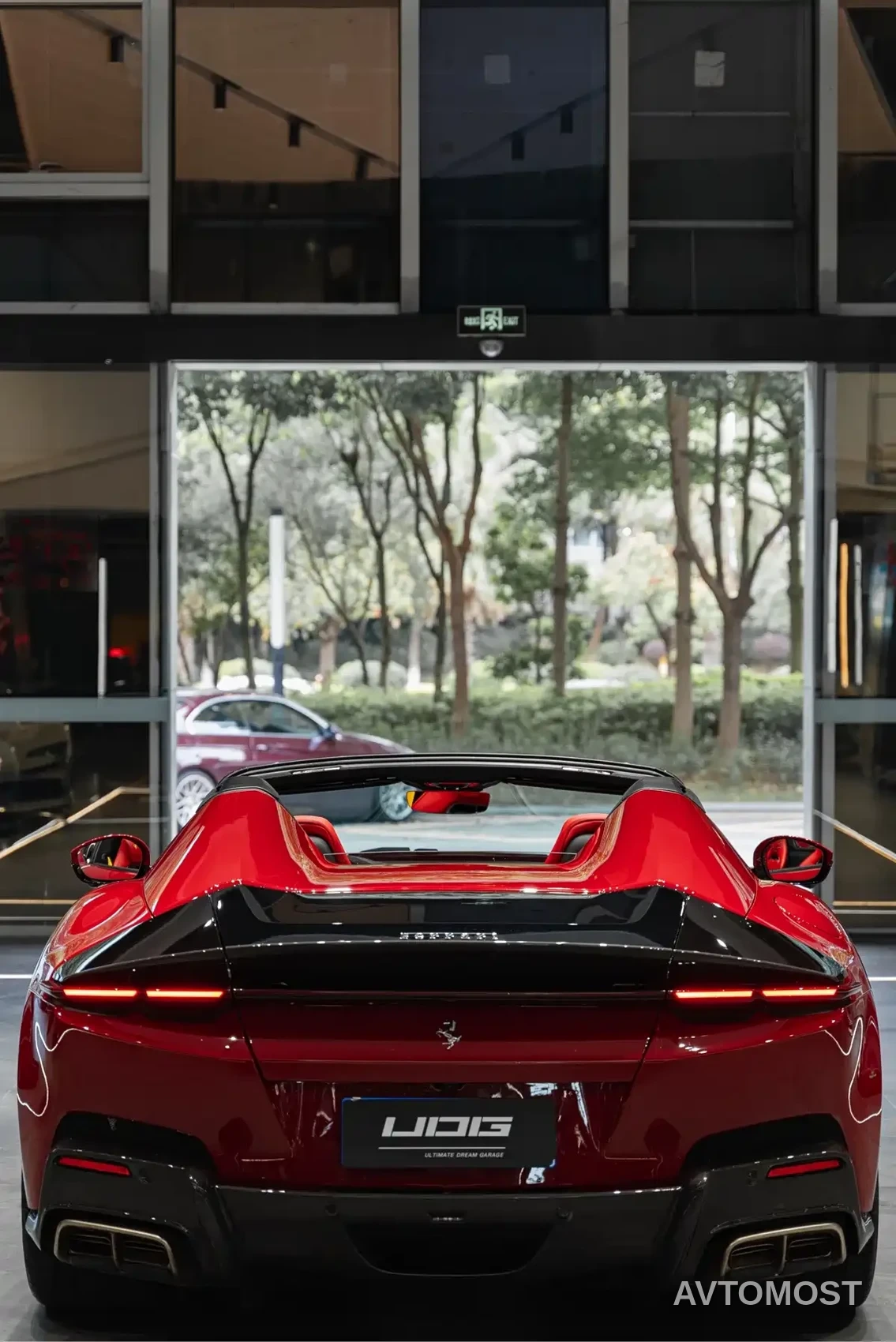 Ferrari 12Cilindri 2024 6.5L Spider — фото 9