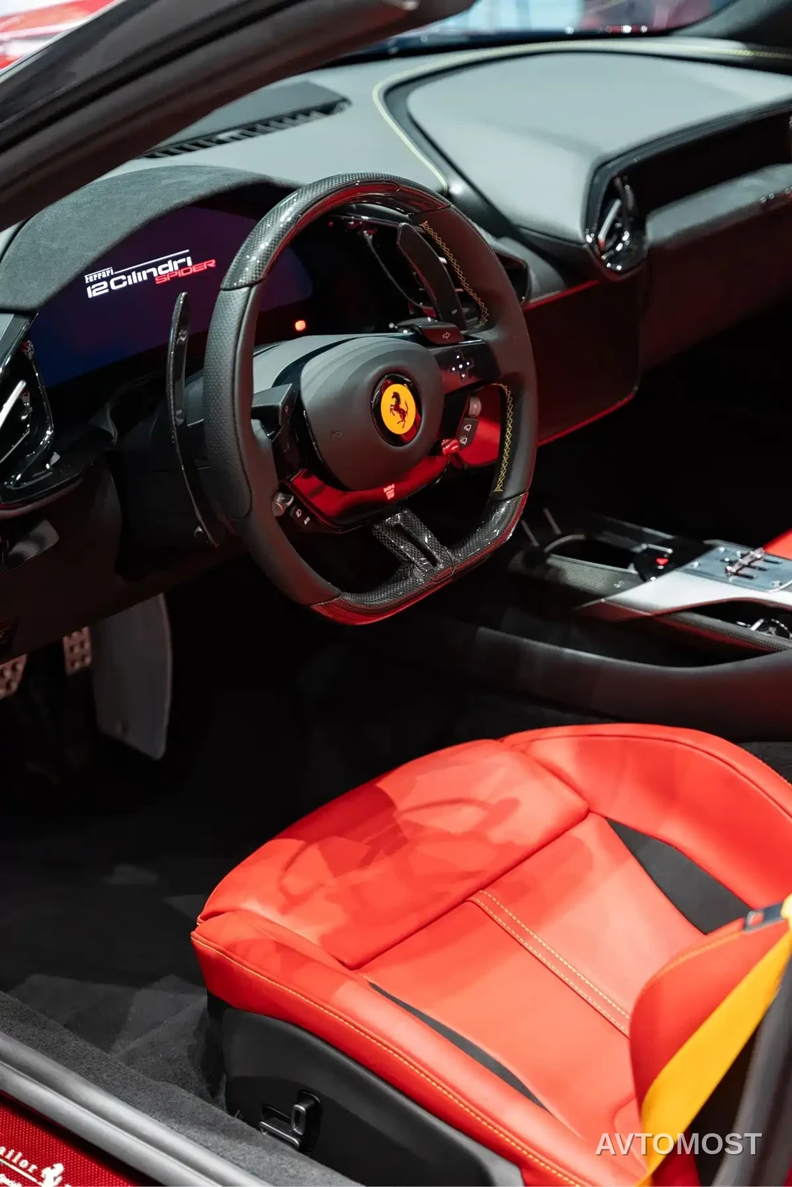 Ferrari 12Cilindri 2024 6.5L Spider — фото 11