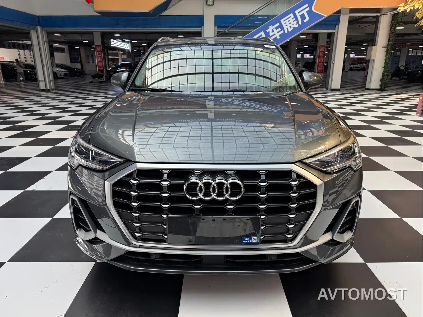 Audi Q3 2023 35 TFSI Fashion Dynamic (1.4T) — фото 1