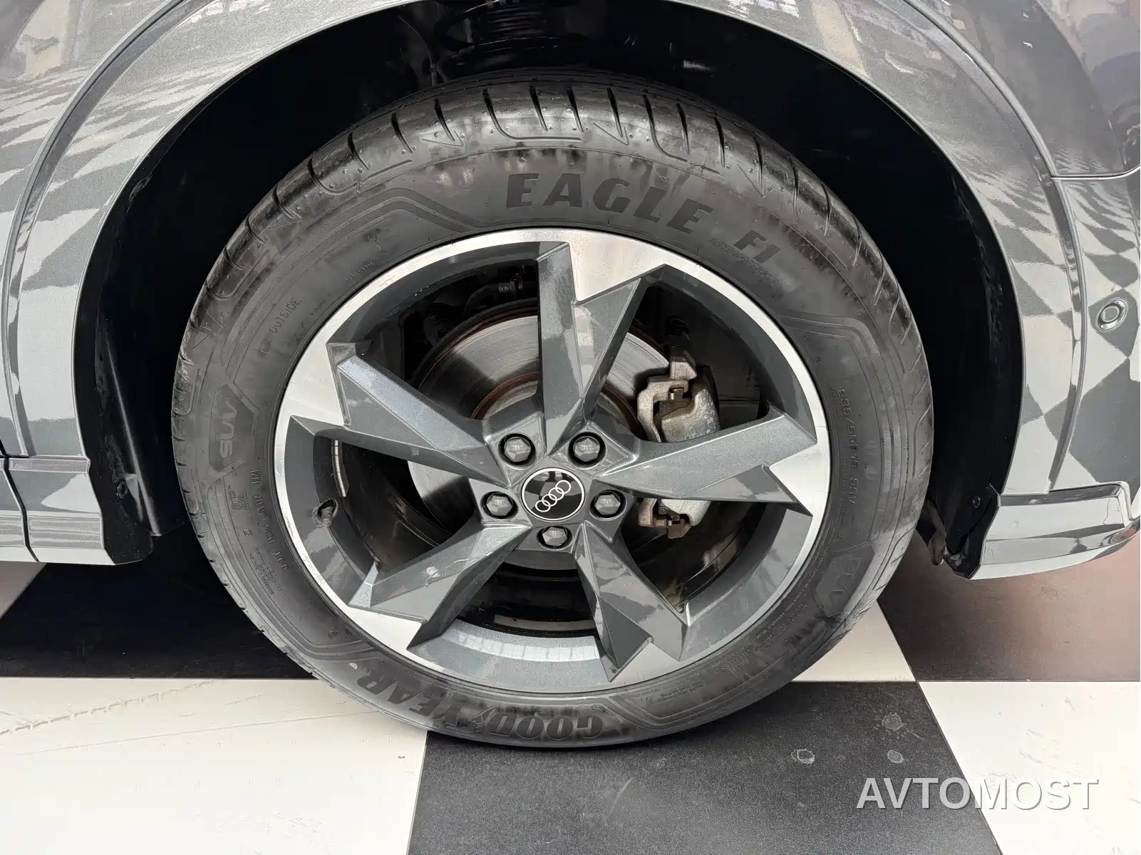 Audi Q3 2023 35 TFSI Fashion Dynamic (1.4T) — фото 3