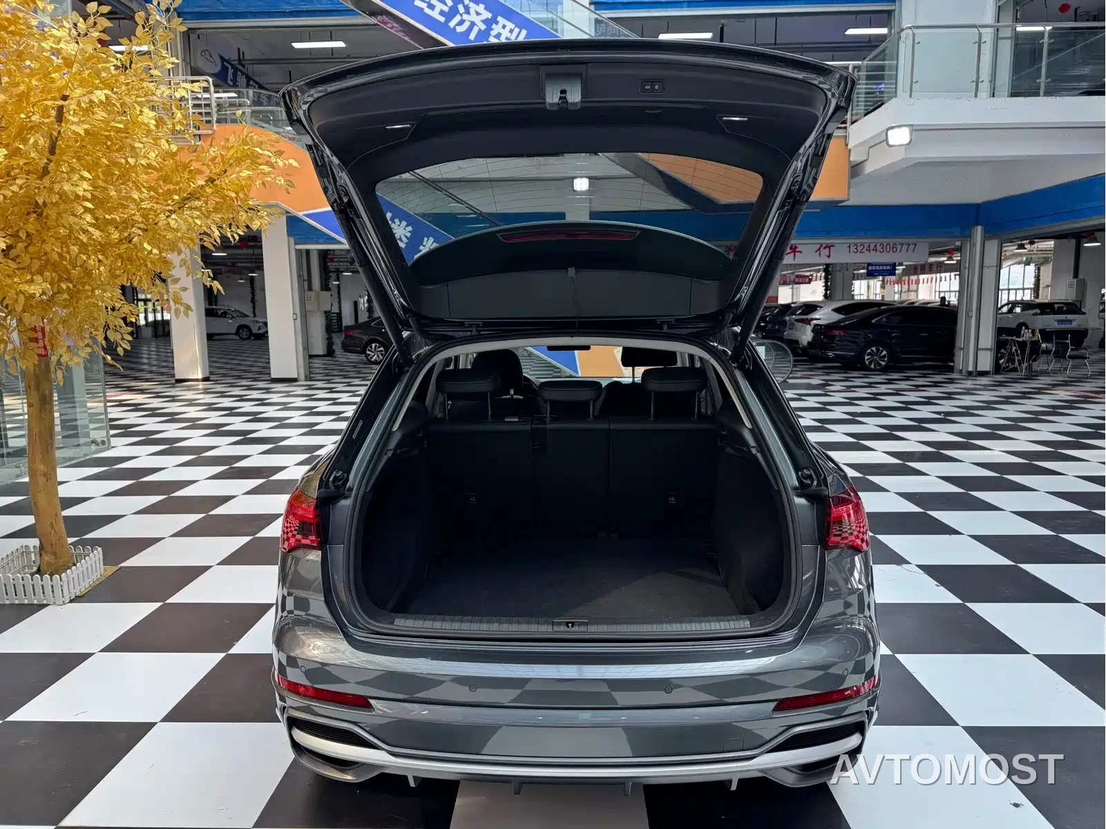 Audi Q3 2023 35 TFSI Fashion Dynamic (1.4T) — фото 6