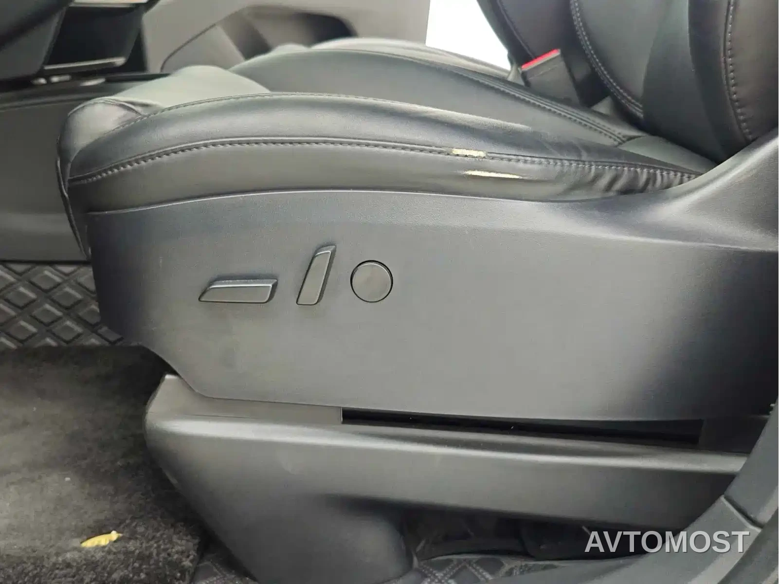 Tesla Model X 2020 Long Range Upgrade — фото 15