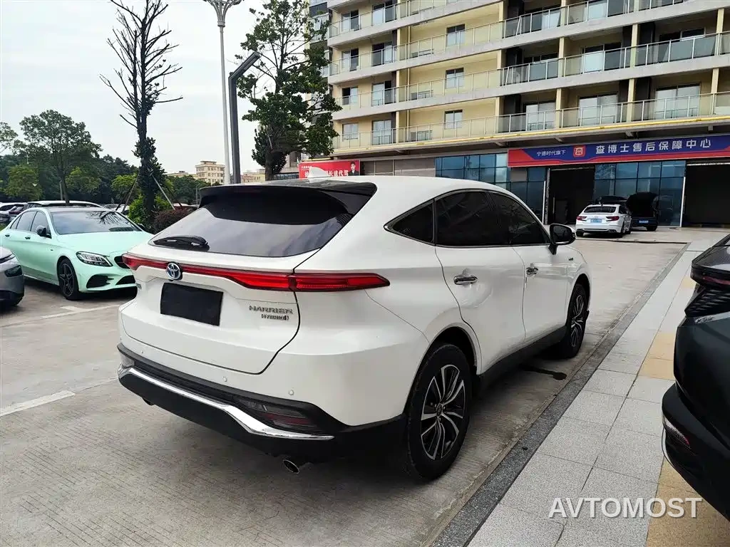 Toyota Lingfang HARRIER 2022 Hybrid 2.5L CVT 2WD Luxury Edition — фото 8