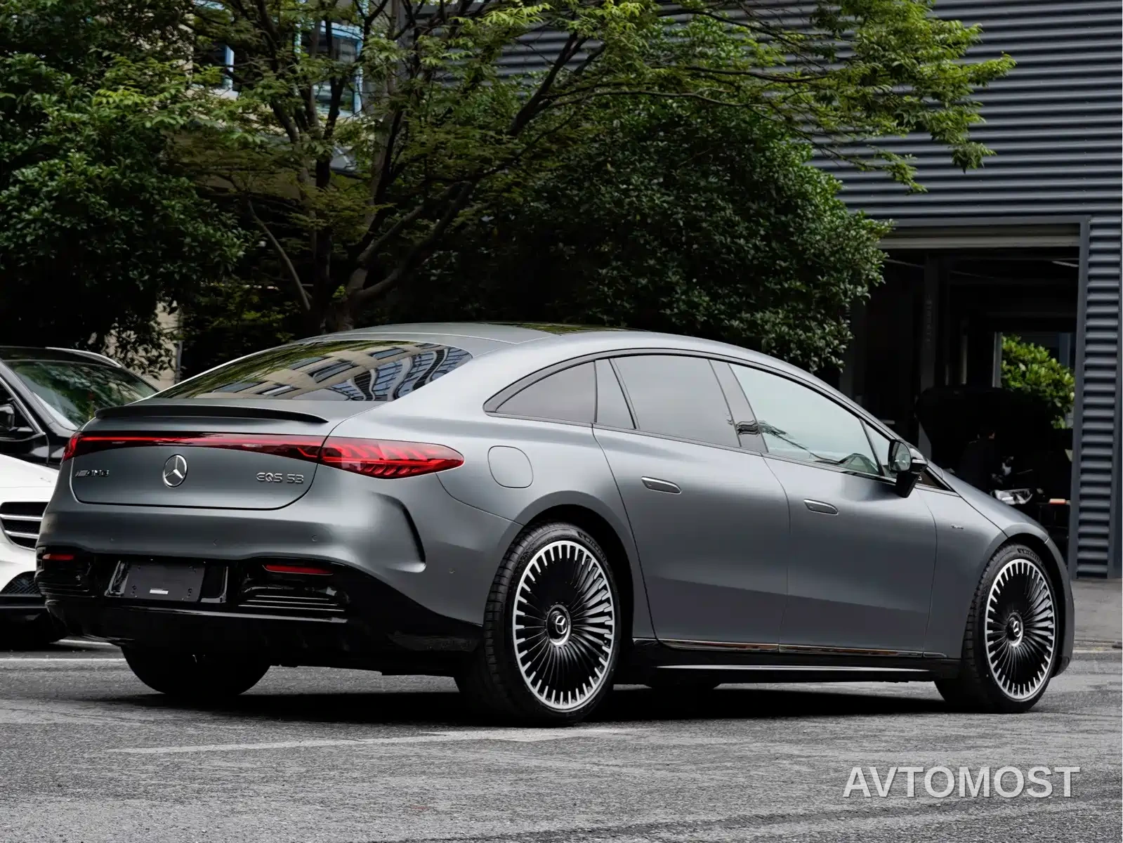 Mercedes-Benz EQS AMG 2023 AMG EQS 53 4MATIC+ — фото 4
