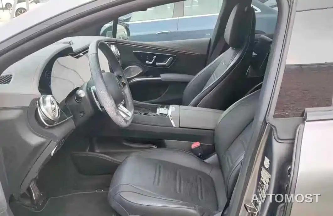 Mercedes-Benz EQS AMG 2023 AMG EQS 53 4MATIC+ — фото 9
