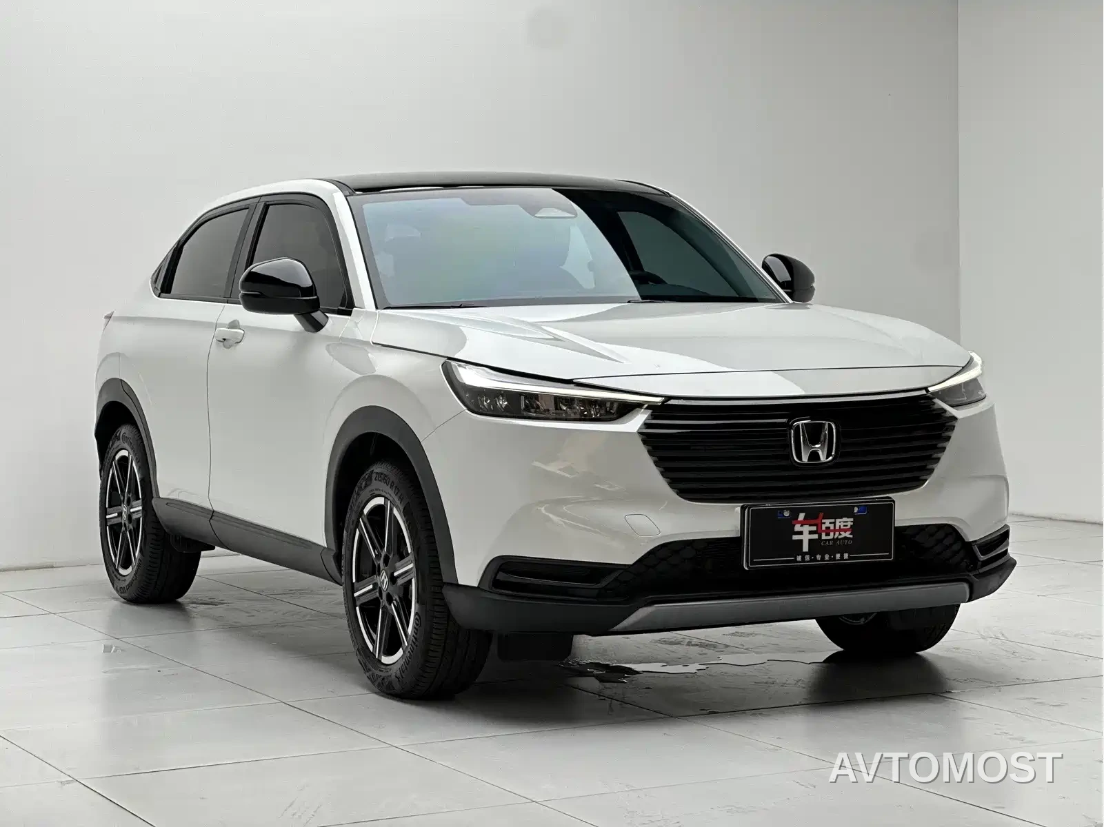 Honda Vezel 2023 1.5L CVT Technology Edition — фото 3