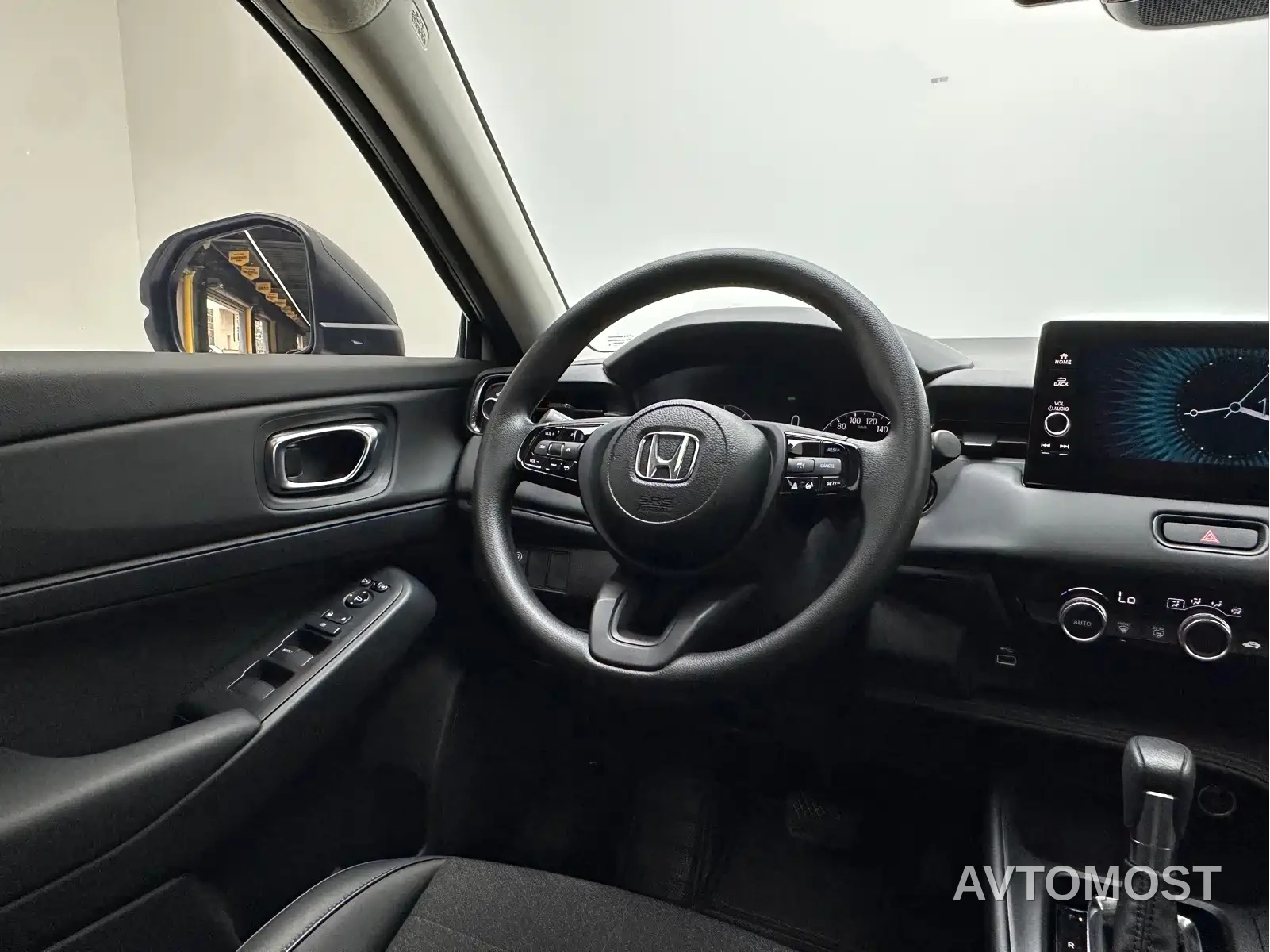 Honda Vezel 2023 1.5L CVT Technology Edition — фото 13