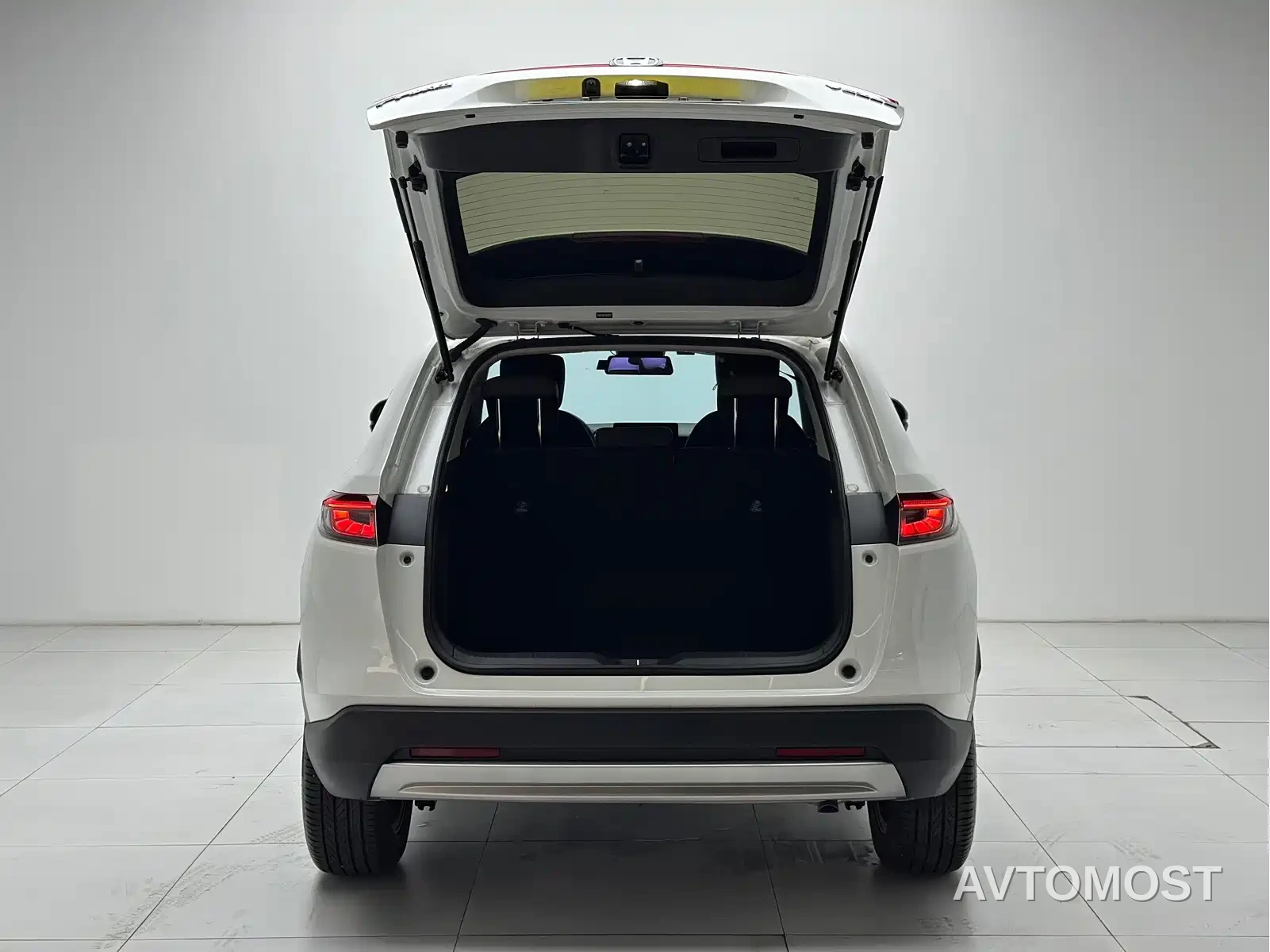 Honda Vezel 2023 1.5L CVT Technology Edition — фото 22