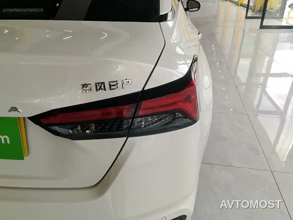 Nissan Teana 2022 2.0L XL-TLS Comfort Edition — фото 5