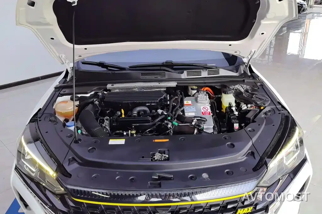 Dongfeng Aeolus Yixuan MAX 2021 Super Dad Hybrid Edition — фото 9