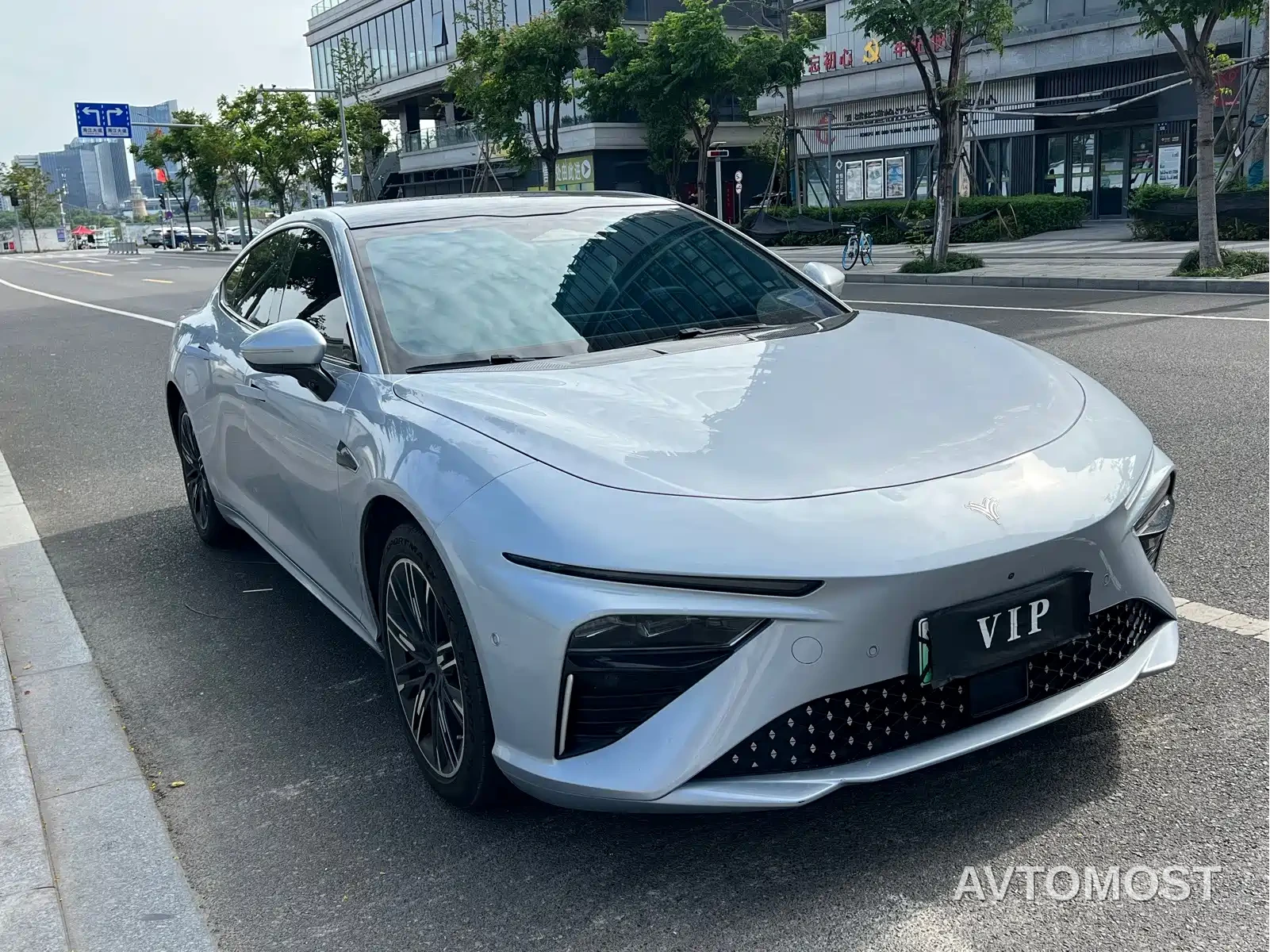 Nezha S 2022 Extended Range 1160km RWD Compact — фото 3