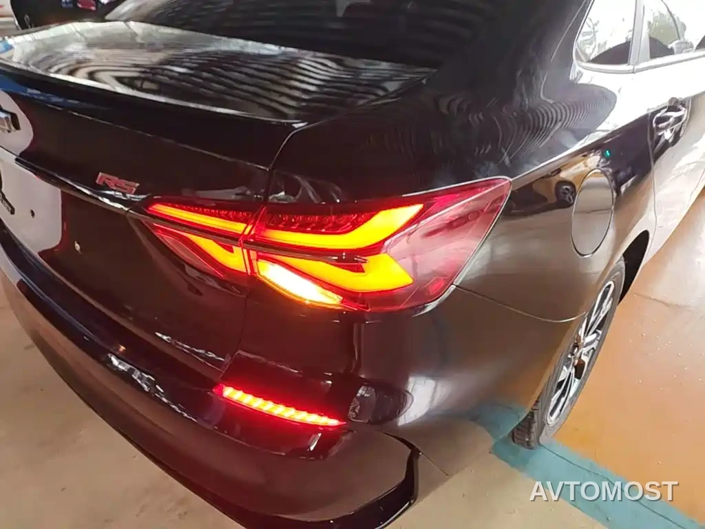 Chevrolet Monza 2022 Mild Hybrid RS 330T Automatic Comfort Edition — фото 4