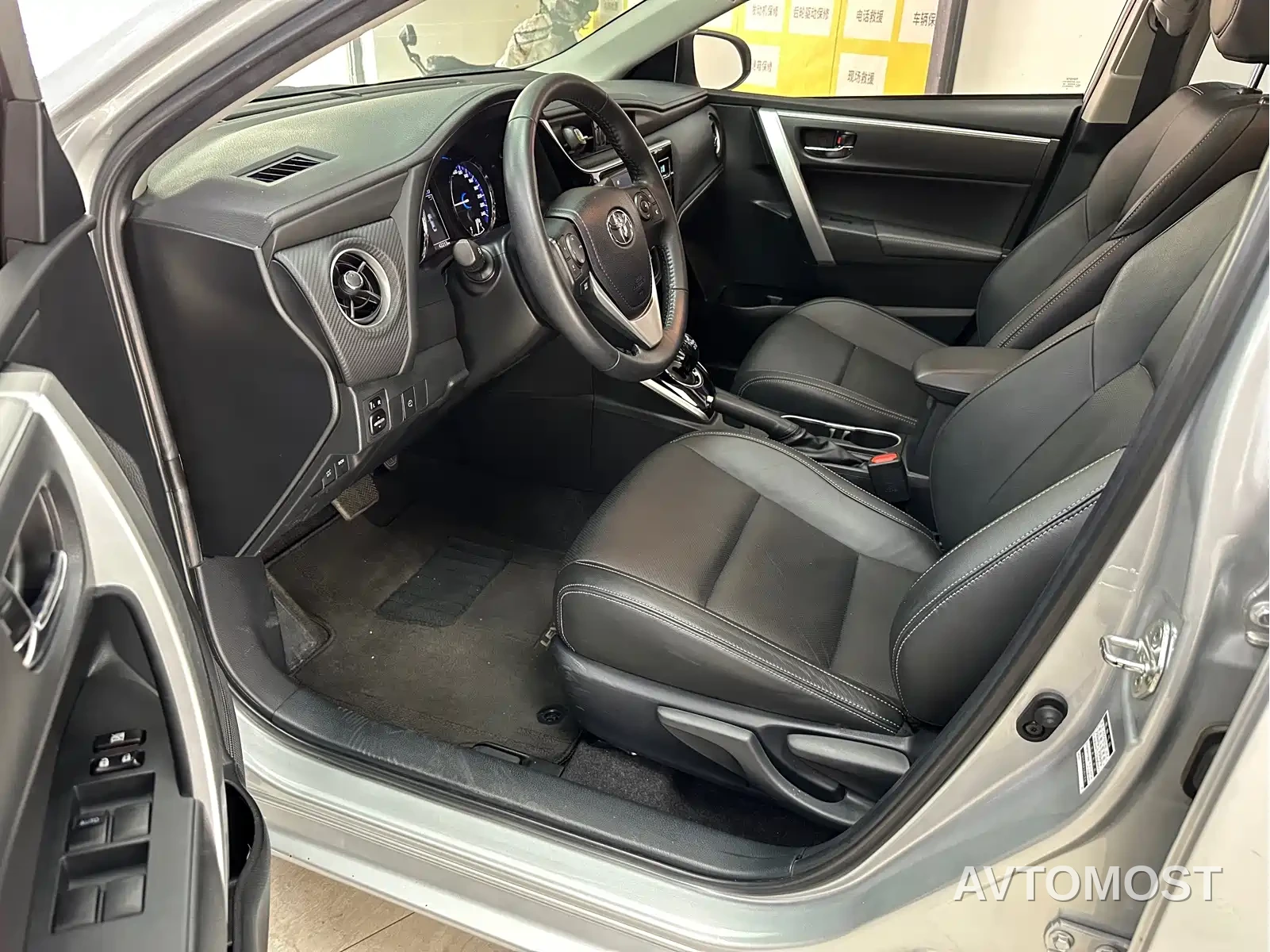 Toyota Levin Twin Engine E+ 2019 1.8PH V E-CVT Luxury Edition — фото 4