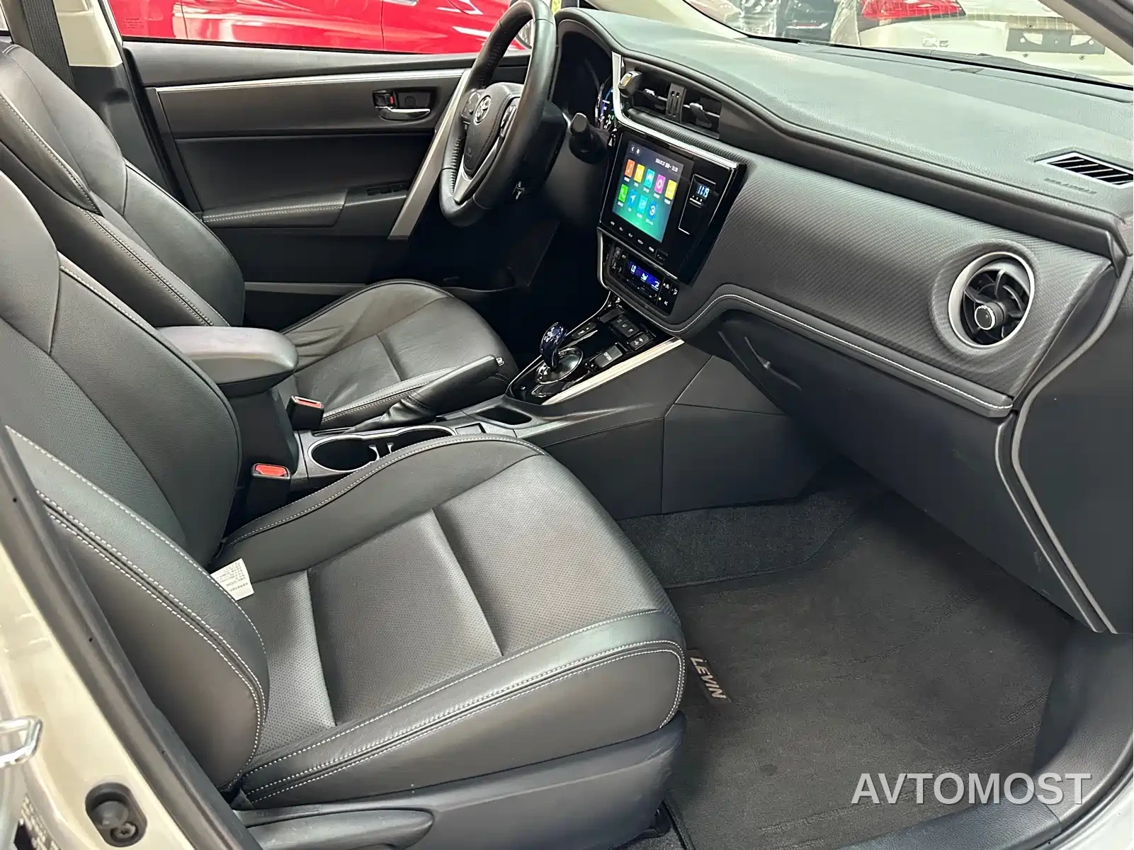 Toyota Levin Twin Engine E+ 2019 1.8PH V E-CVT Luxury Edition — фото 11