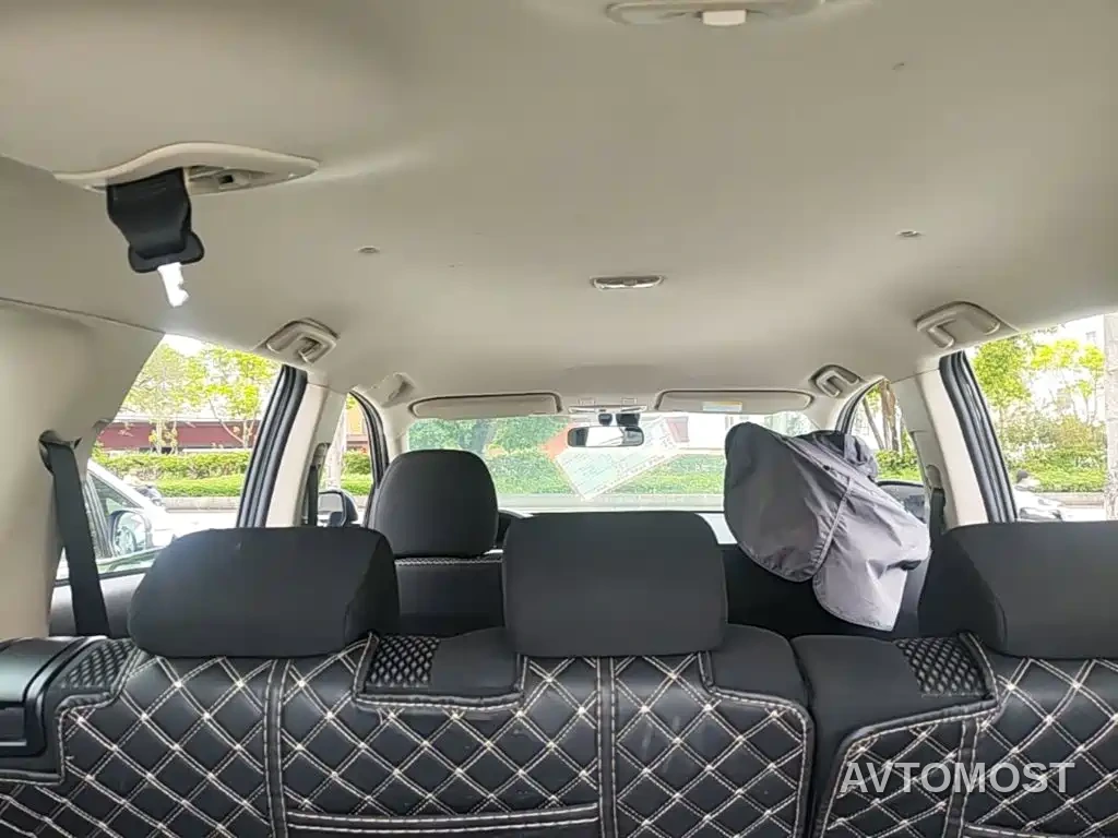 Mitsubishi Outlander 2021 Facelift 2.0L 2WD Comfort Edition 5-Seater — фото 17