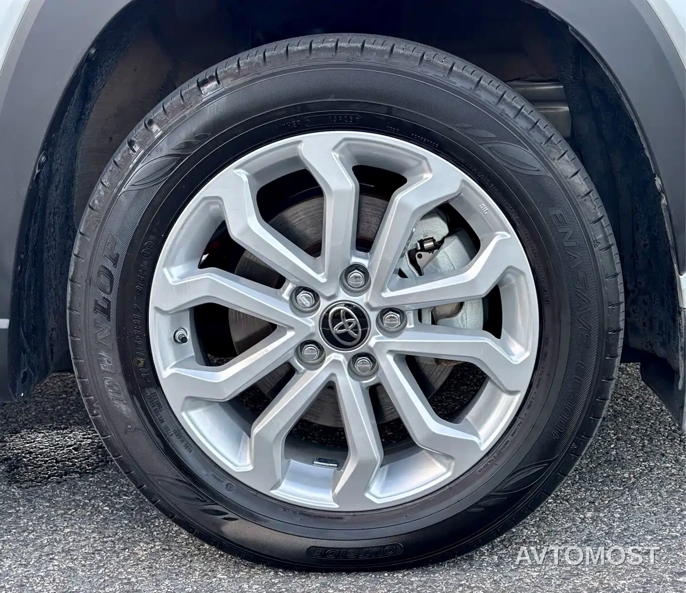 Toyota Frontlander 2023 2.0L Smart Hybrid Dual Engine Leading Edition — фото 10