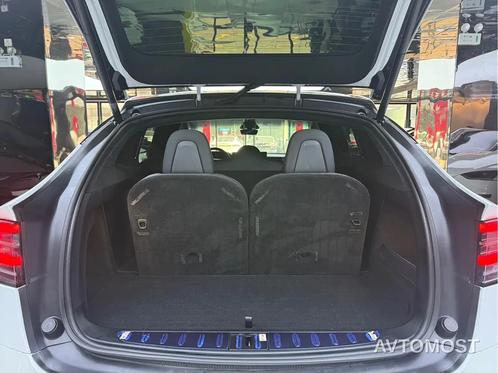 Tesla Model S 2023 Dual Motor All-Wheel Drive Edition — фото 12
