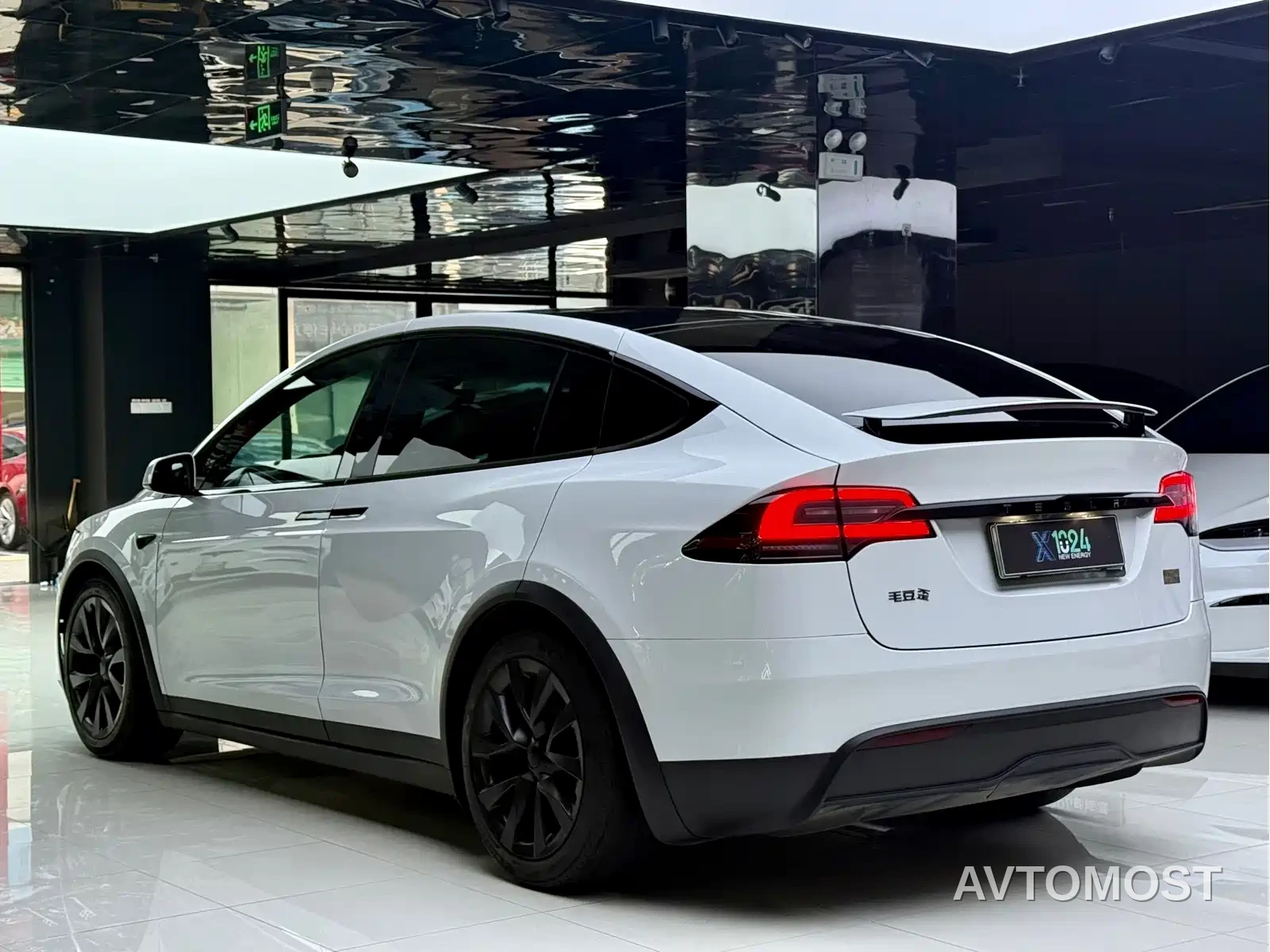 Tesla Model S 2023 Dual Motor All-Wheel Drive Edition — фото 14