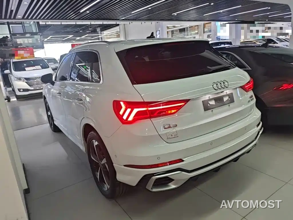 Audi Q3 2024 35 TFSI Fashion Sport — фото 2