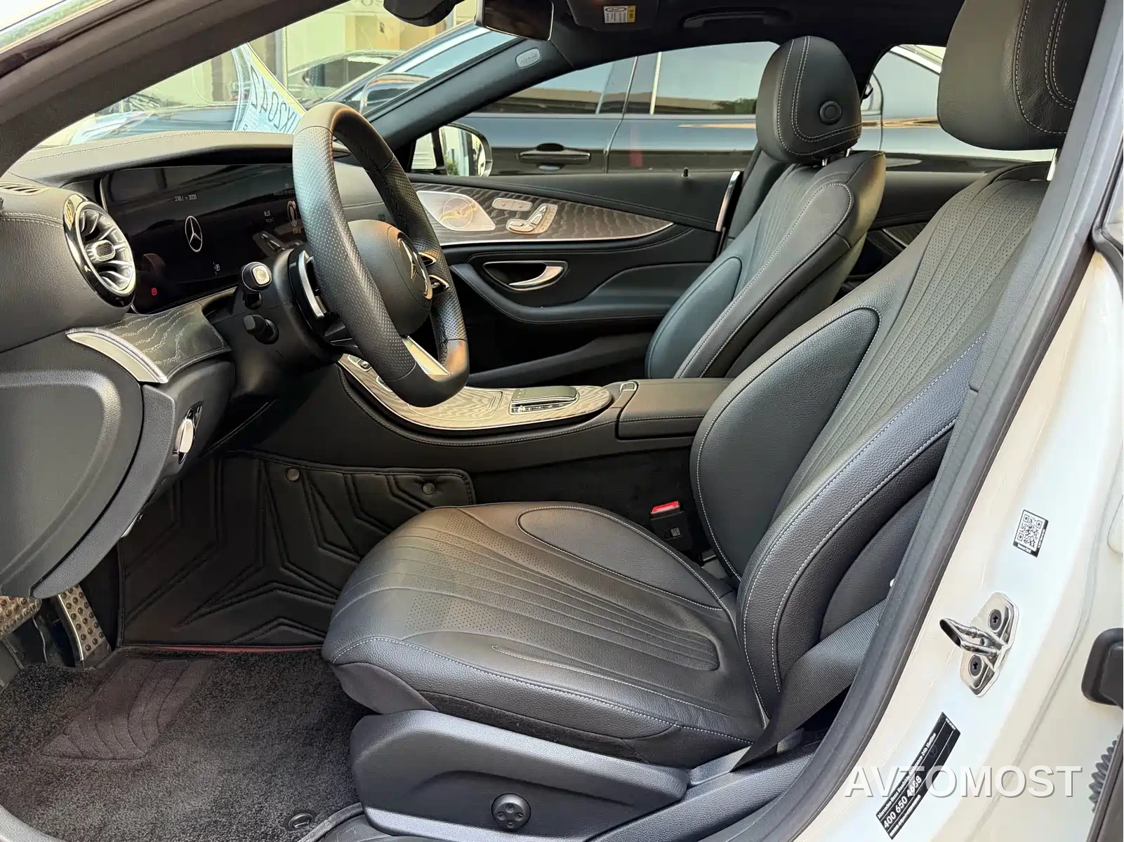 Mercedes-Benz CLS 2023 Facelift CLS 300 Luxury — фото 9