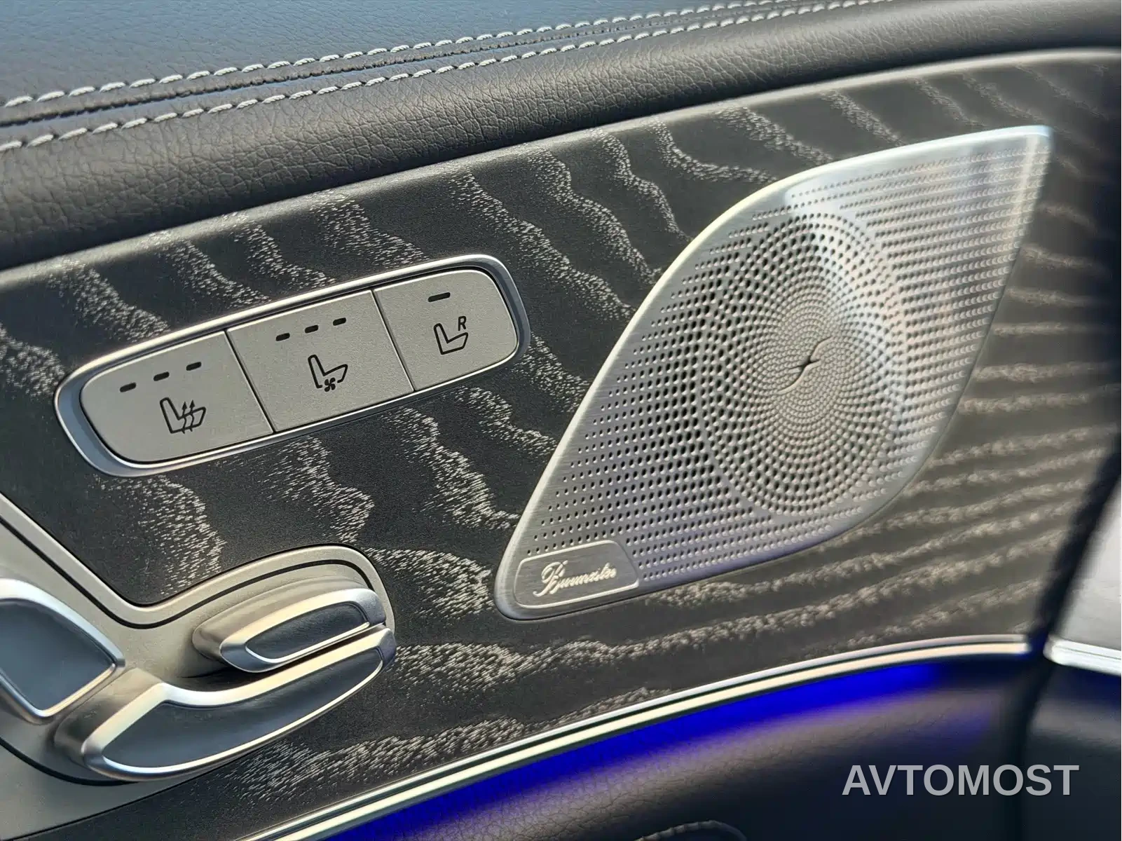 Mercedes-Benz CLS 2023 Facelift CLS 300 Luxury — фото 21