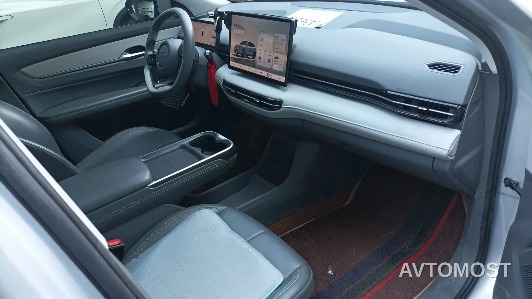 Besturn Yueyi 03 2025 Model 445km Joy Edition — фото 9