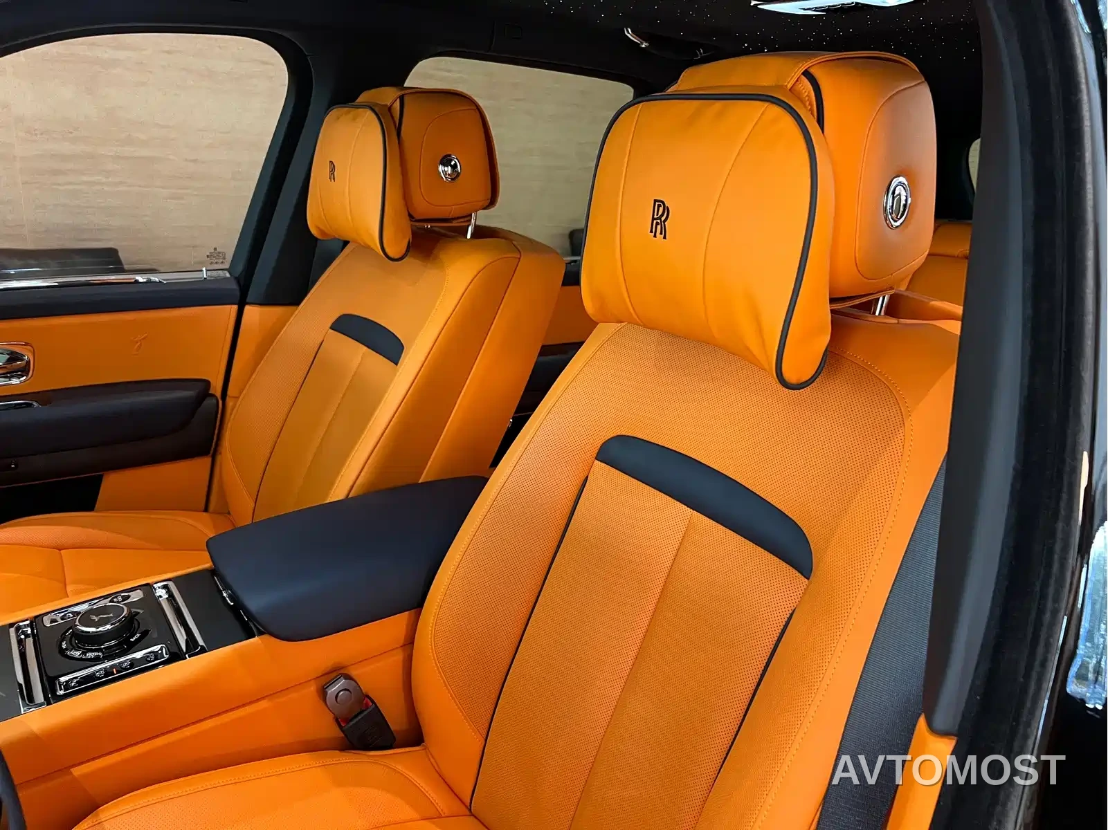 Rolls-Royce Cullinan 2024 5-Seater — фото 13