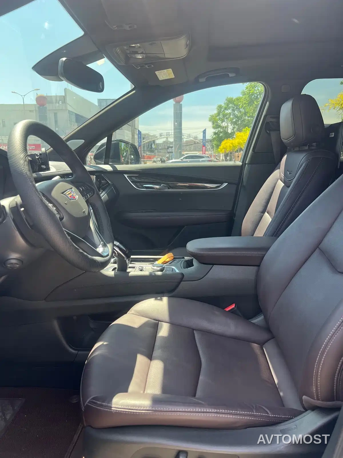 Cadillac XT6 2021 2.0T 6-Seater 2WD Luxury Edition — фото 10