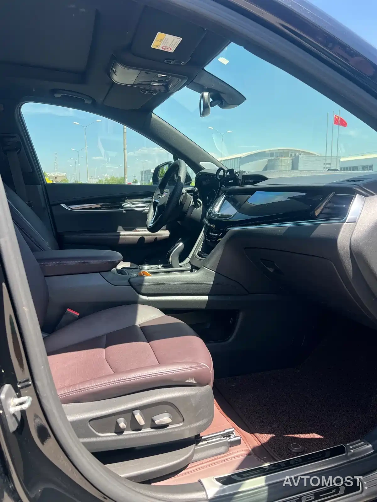 Cadillac XT6 2021 2.0T 6-Seater 2WD Luxury Edition — фото 11