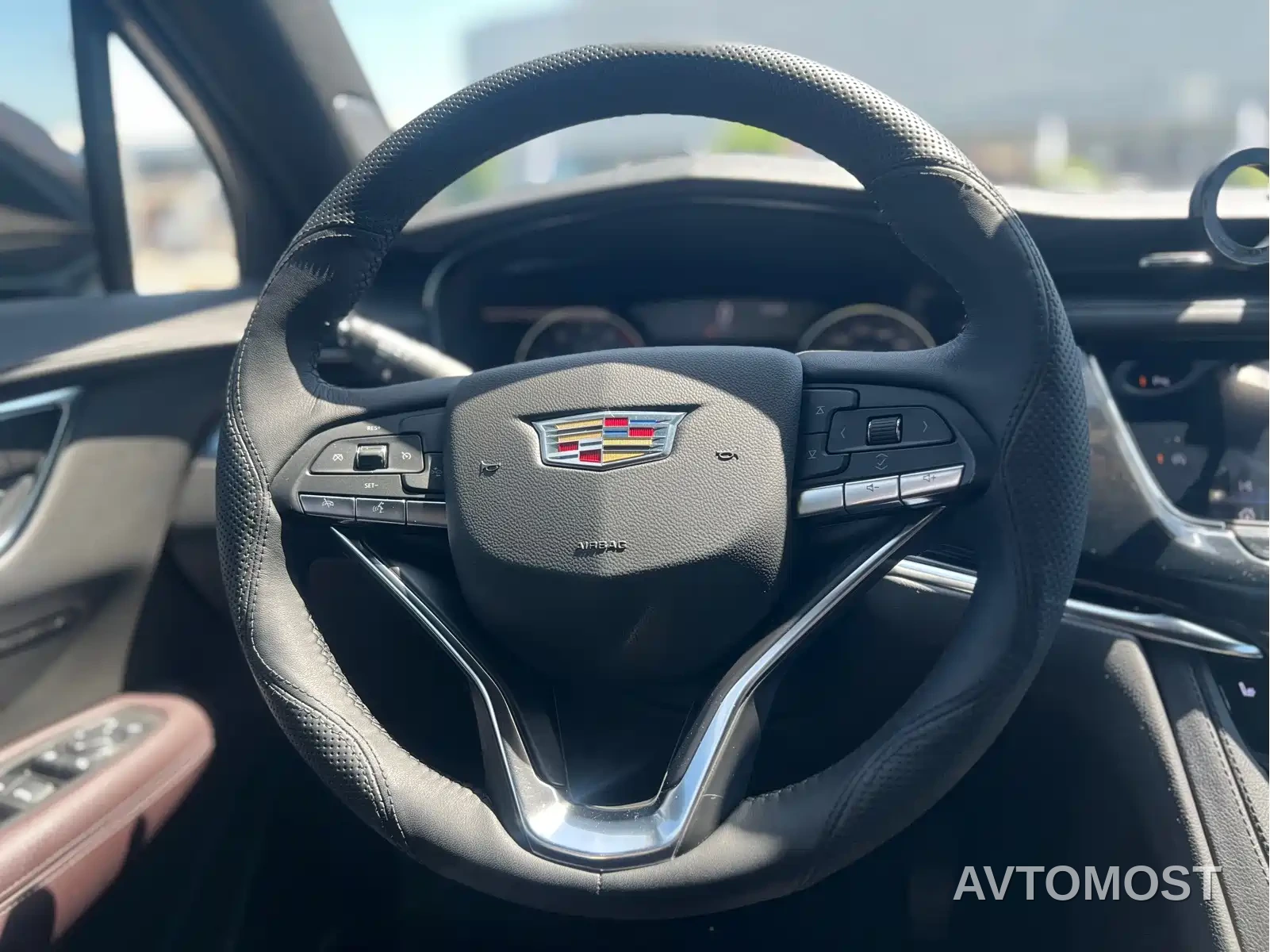Cadillac XT6 2021 2.0T 6-Seater 2WD Luxury Edition — фото 14