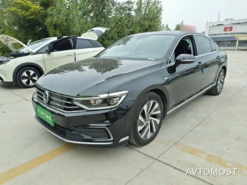 Volkswagen Magotan GTE Plug-in Hybrid 2020 GTE Luxury — фото 1