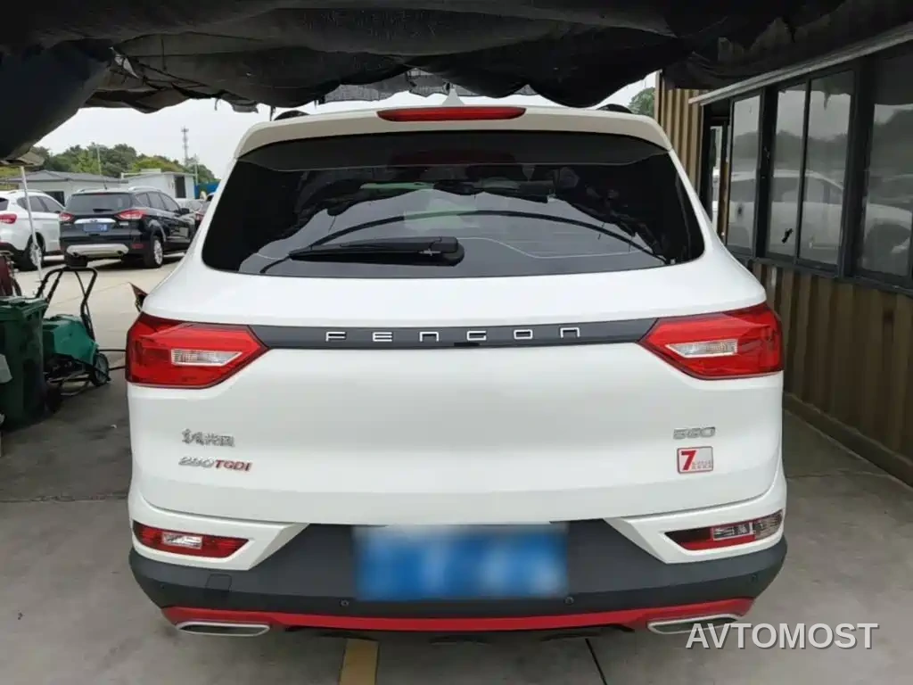 Dongfeng Fengguang 580 2021 Facelift ☆Star Edition 1.5TGDI Auto Premium — фото 5