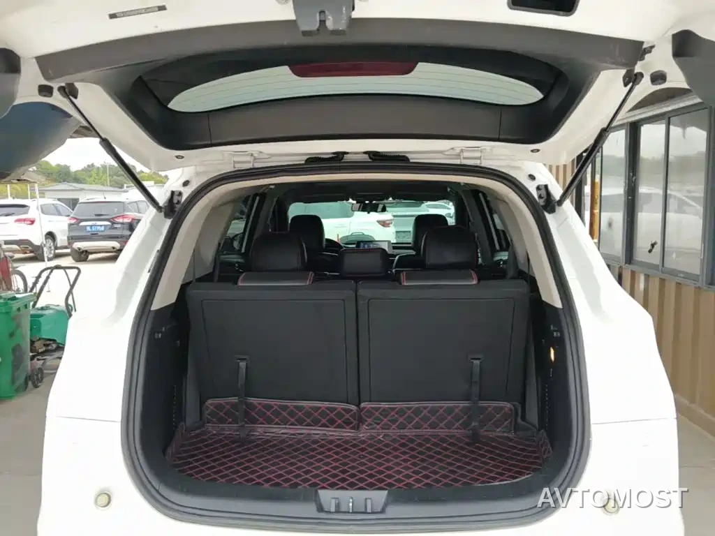 Dongfeng Fengguang 580 2021 Facelift ☆Star Edition 1.5TGDI Auto Premium — фото 18