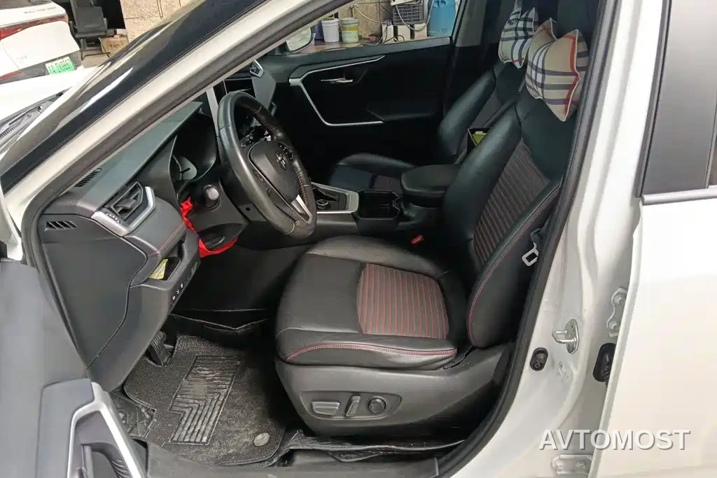 Toyota RAV4 Rongfang Dual Engine E+ 2021 2.5L 2WD Elite Pro — фото 9