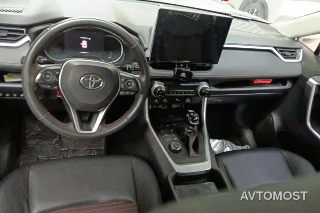 Toyota RAV4 Rongfang Dual Engine E+ 2021 2.5L 2WD Elite Pro — фото 12