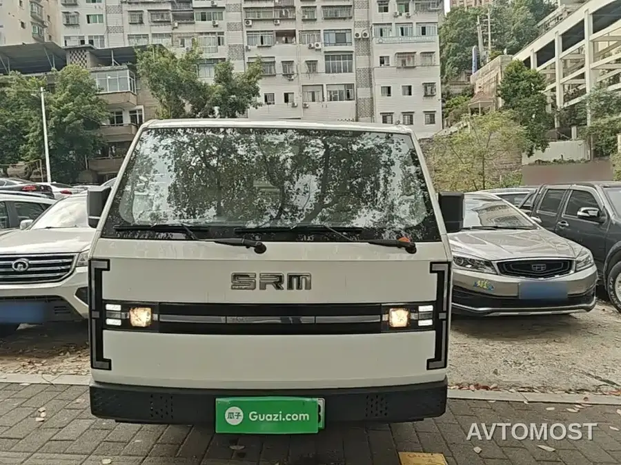 SRM Xinyuan E3L 2024 Standard 6-Seater Bus